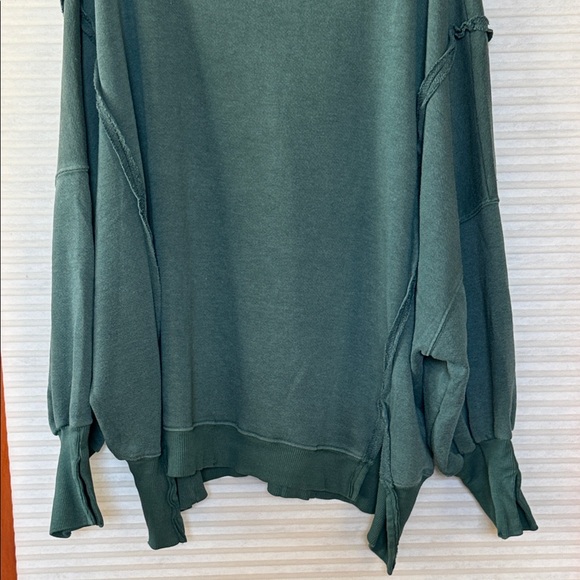 NWOT We the Free Green Camden Sweatshirt size large - Picture 13 of 14